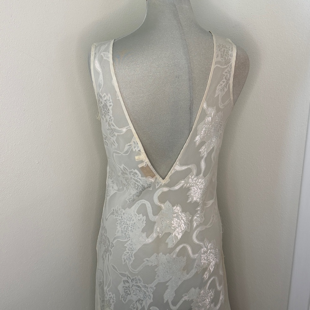 90’s y2k vintage Victoria’s Secret gold ivory maxi nightgown  slip small s